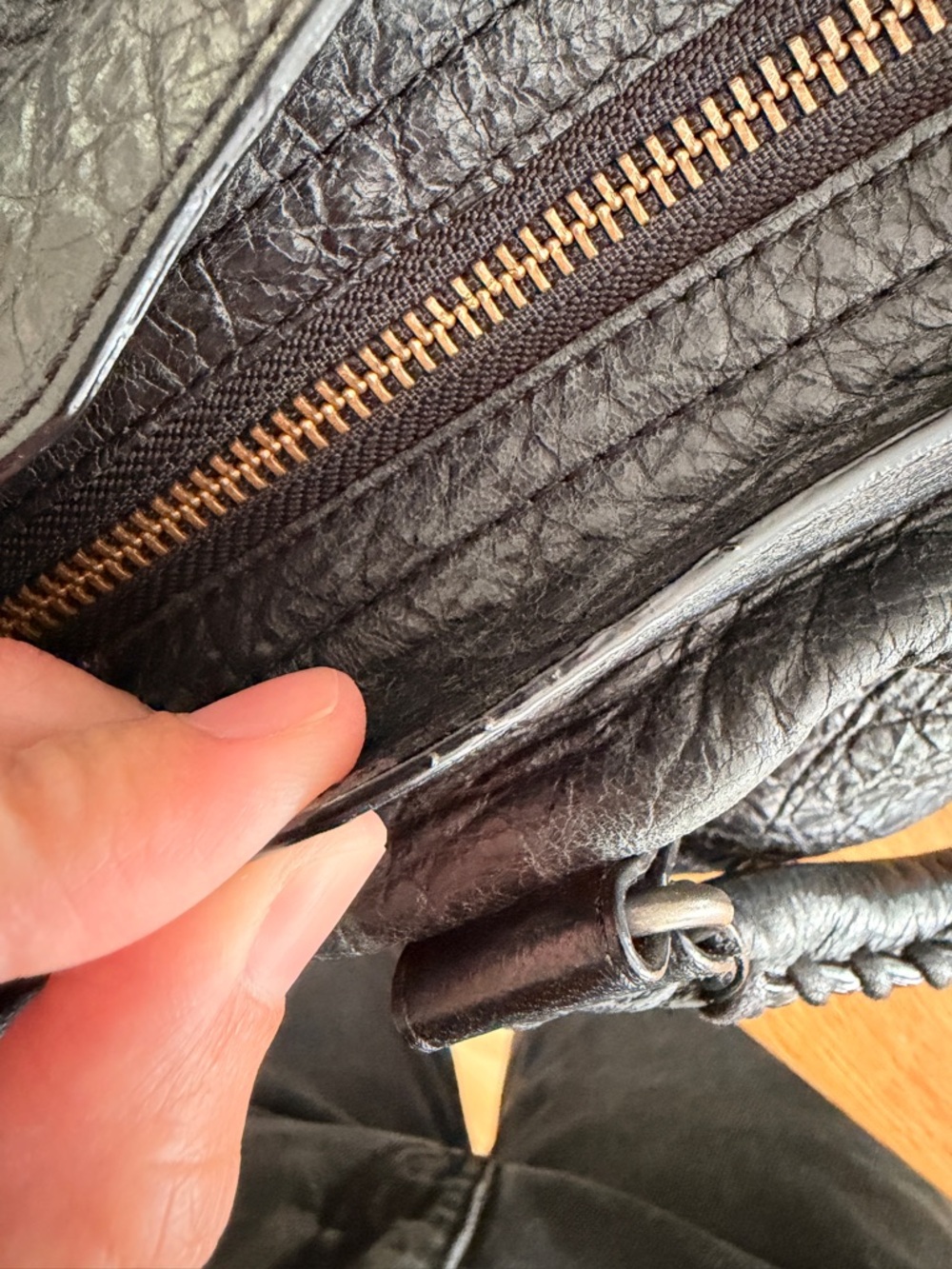 Balenciaga Classic City Bag - Picture 12 of 13